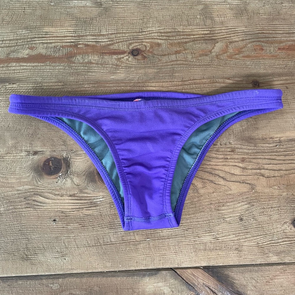 JOLYN - Active Bikini Bottoms